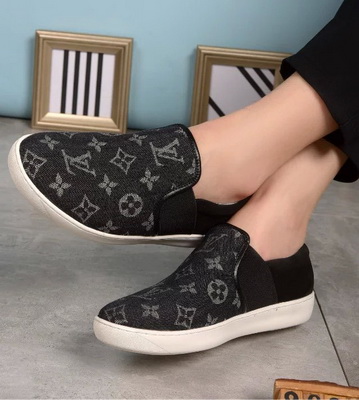 LV Men Loafers--021